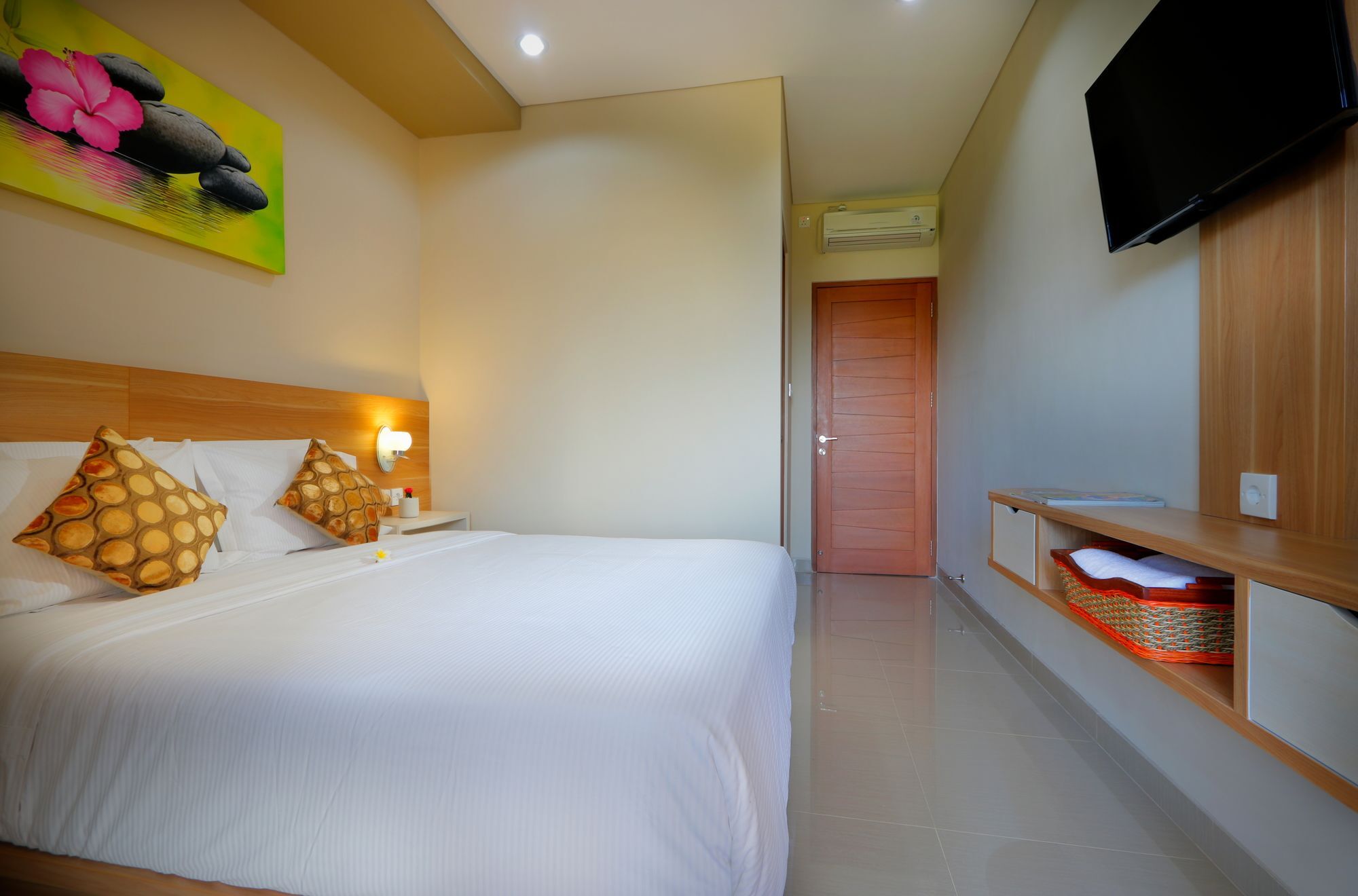 Iconic Bali Living Bed & Breakfast Denpasar  Exterior photo